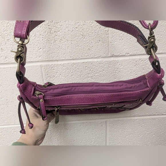 BOC Born purse in magenta - Picture 4 of 16